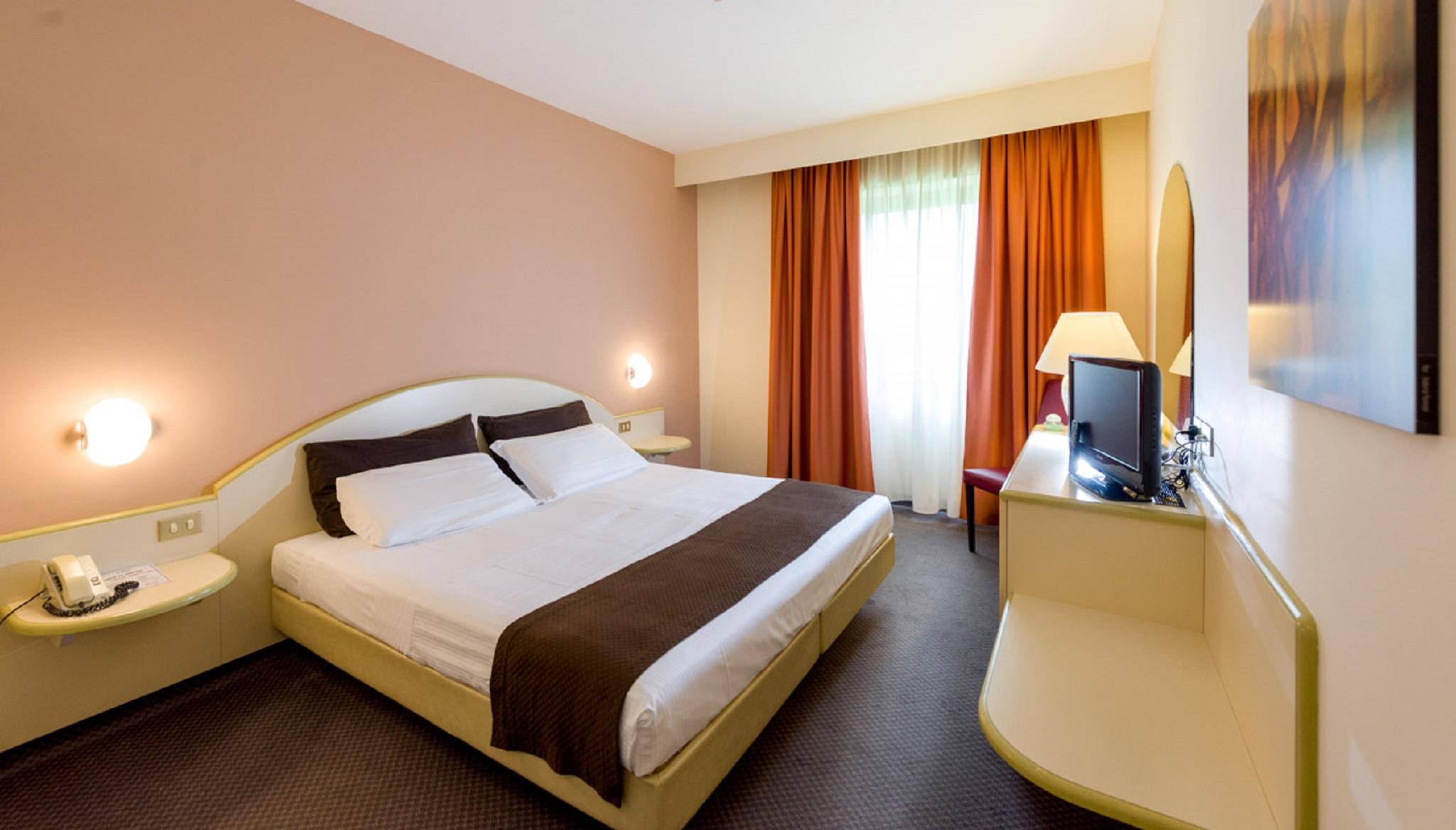Hotel Des Alpes Rosta Luaran gambar